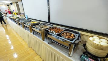 Free daily local cuisine breakfast