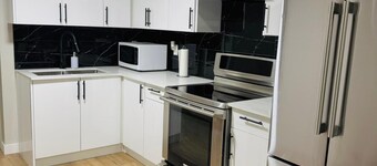 Nice 1-bedroom house in Edmonton