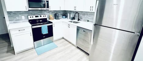 Microwave, oven, stovetop, dishwasher