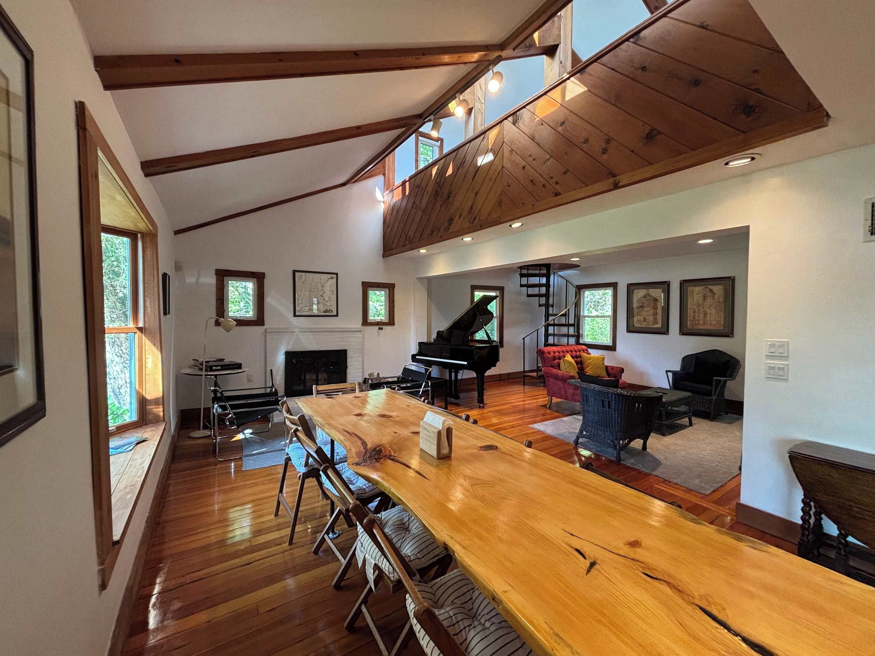 Lakefront, Kayaks Included, Come Unwind In Lenox! - Lenox, MA