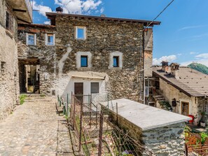 Exterior - Gentile by Interhome (Gravedona)