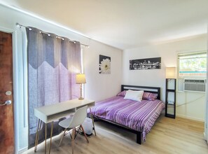 1 habitación, wifi y ropa de cama