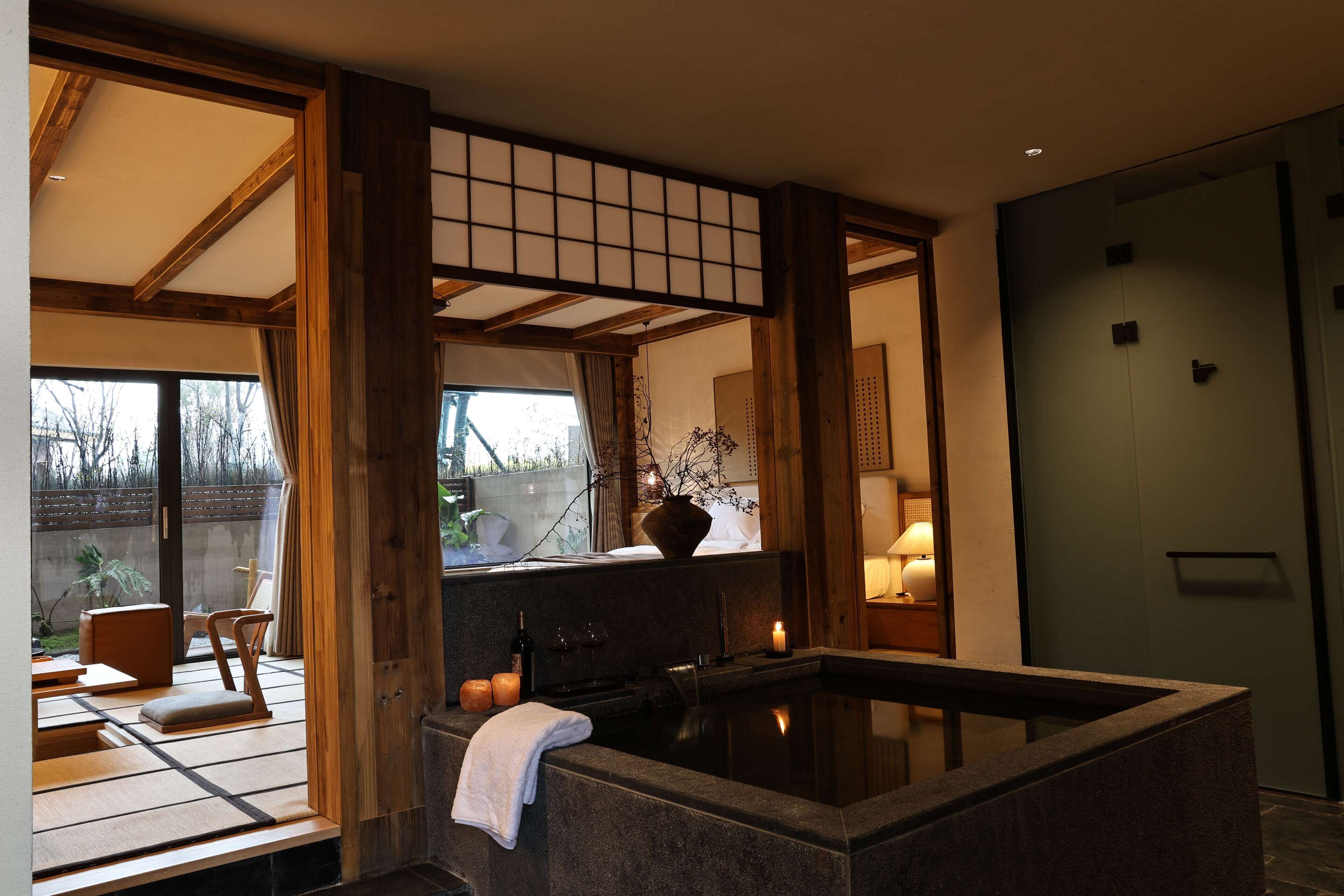 奢华双人房, 山景 | 深泡浴缸