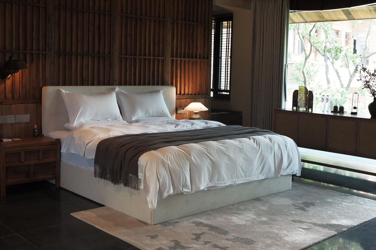 Senior Double Room, Garden View