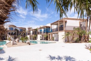 Exterior - CCaribe Sunset E1.10 New Village w\Pool (Lido di Jesolo)