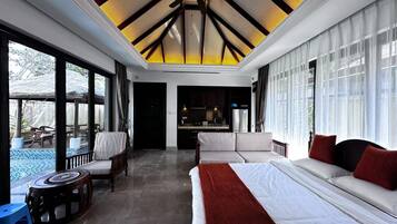 Villa Elite, vistas al jardín | Decoración individual, mobiliario individual, escritorio