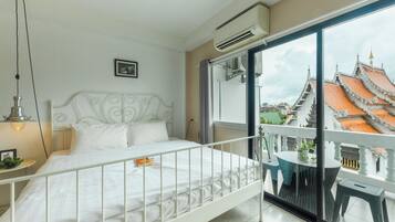 Quadruple Room, Mountain View