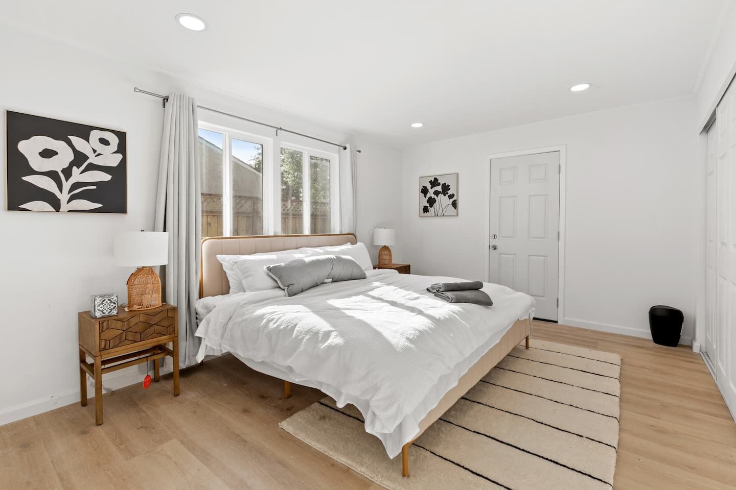 2 多间卧室、WiFi、床单