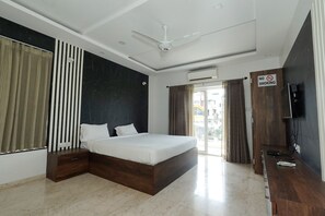 4 bedrooms, WiFi