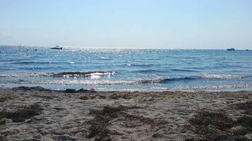 Nhà phong cách cổ điển, 3 phòng ngủ | Quang cảnh mặt nước