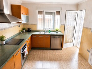 Fridge, microwave, coffee/tea maker, toaster