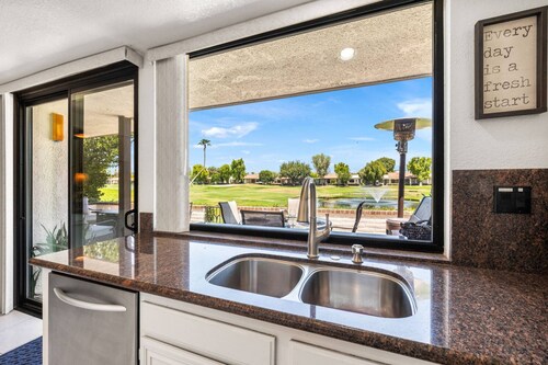 Golf Course Views, Pool, Spa, Dine Al Fresco