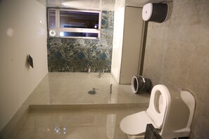 Standard Room | Bilik Mandi