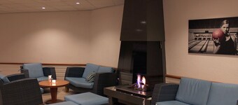 Serene Escape Ideal for Wellness-Focused Guests Near Henriette Polak Museum