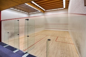 Sportplatz