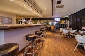 Bar (in der Unterkunft)