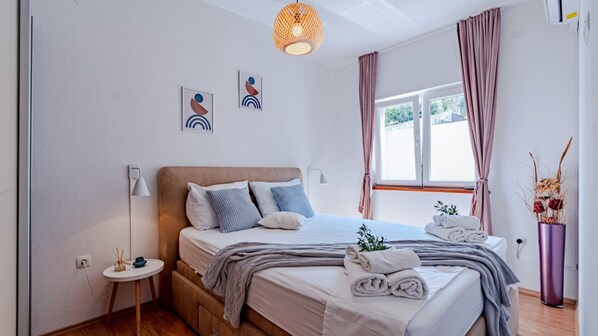 3 chambres, fer et planche Ă repasser, Wi-Fi gratuit, draps fournis