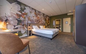 1 quarto, Wi-Fi de cortesia, roupa de cama