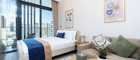 1 bedroom, in-room safe, iron/ironing board, free WiFi