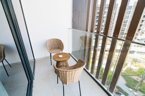 Property grounds - CitiHome - Studio Azizi Riviera (Dubai)