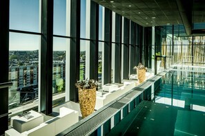 Piscine couverte
