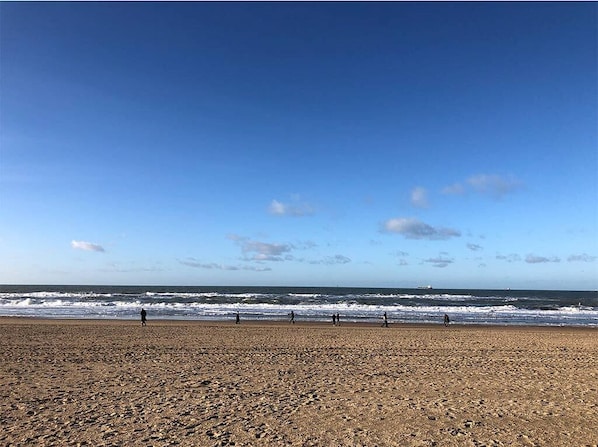 Platja a a prop