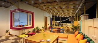 goSTOPS อัมริตซาร์ ชาติวินด์ เกท