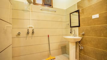 Bed in 6 Bed Mixed AC Dormitory Room with Ensuite Bathroom | Bathroom | Shower, toilet paper