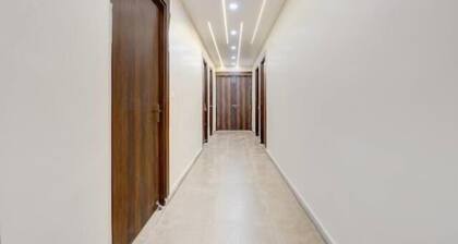 Super Hotel Pari Chowk Formerly The Divine KRC