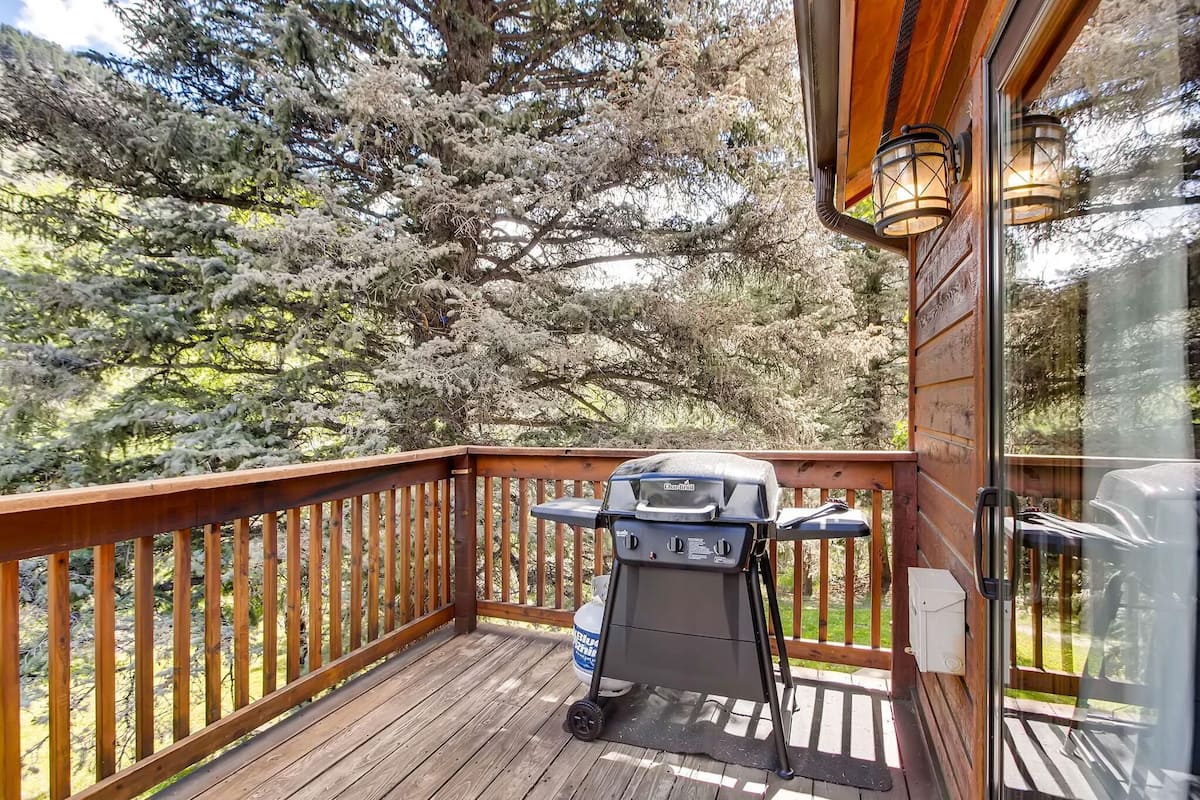 Condo, Multiple Beds (Apartment) | Property grounds