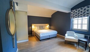 1 chambre, fer et planche Ă repasser, Wi-Fi gratuit, draps fournis