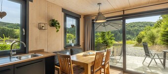 Casa de vacaciones 'Traumblick' con vistas a la montaña, terraza privada y Wi-Fi