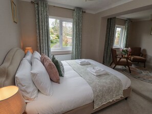 4 bedrooms, individually decorated, individually furnished, free WiFi - Sparrow House (Alnwick)