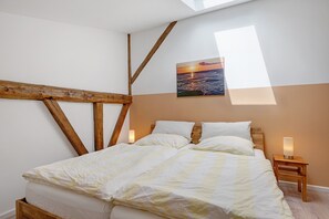 1 quarto, Wi-Fi de cortesia, roupa de cama