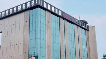 Bagian depan properti