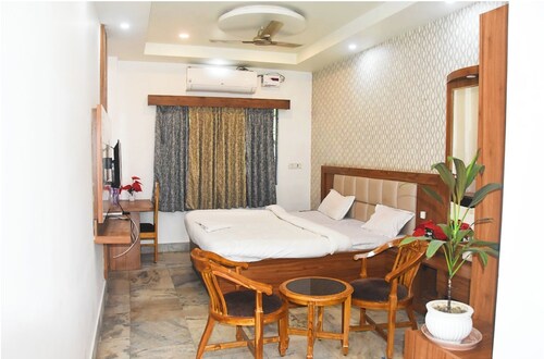 Hotel Ganga Vatika Varanasi