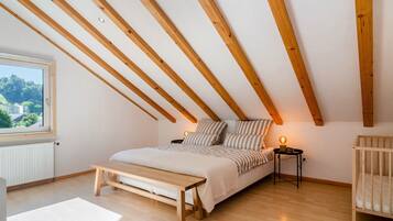 2 Schlafzimmer, Bügeleisen/Bügelbrett, kostenloses WLAN, Bettwäsche