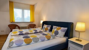 2 bedrooms, free WiFi, bed sheets