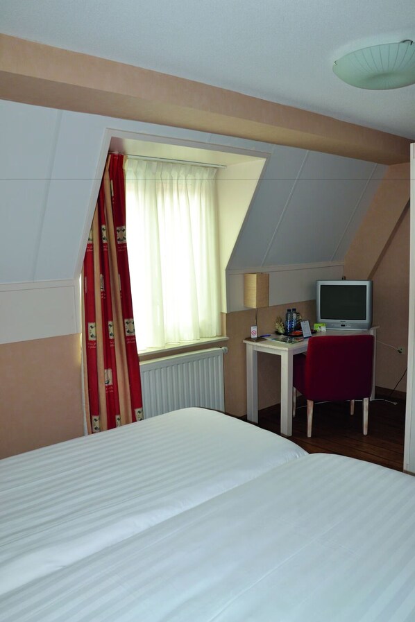 1 chambre, Wi-Fi gratuit, draps fournis