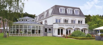 Convenient Stay Near Noordwijk Beach & Historic Lighthouse! Free Breakfast!