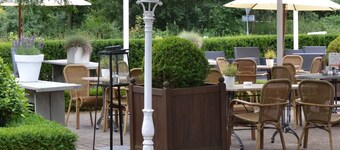 Stay in Comfort Near Noordwijk’s Best Trails and Sights! Free Breakfast!