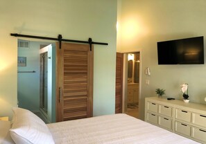 2 bedrooms, iron/ironing board, free WiFi, bed sheets - Paradise Found - 2 bed / 2 bath beachfront condo- beach and pool. (Christiansted)