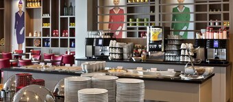 Modern Living Spaces Designed for Comfort and Convenience! Airport Access!