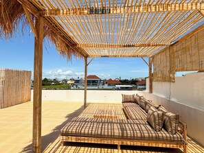 Terrace/patio - 2BR Tropical Villa with Rooftop & Private Pool (cemagi)