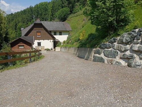 Apartment 'Naturoase' with Mountain View, Shared Terrace and Wi-Fi