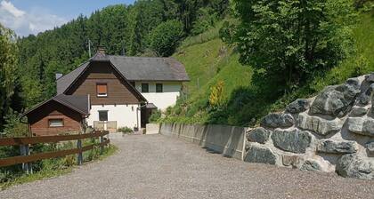 Apartment 'Naturoase' with Mountain View, Shared Terrace and Wi-Fi
