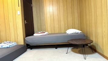 Basic Apartment, Sea View | Free WiFi