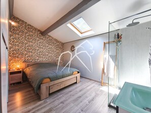 2 chambres, Wi-Fi, draps fournis