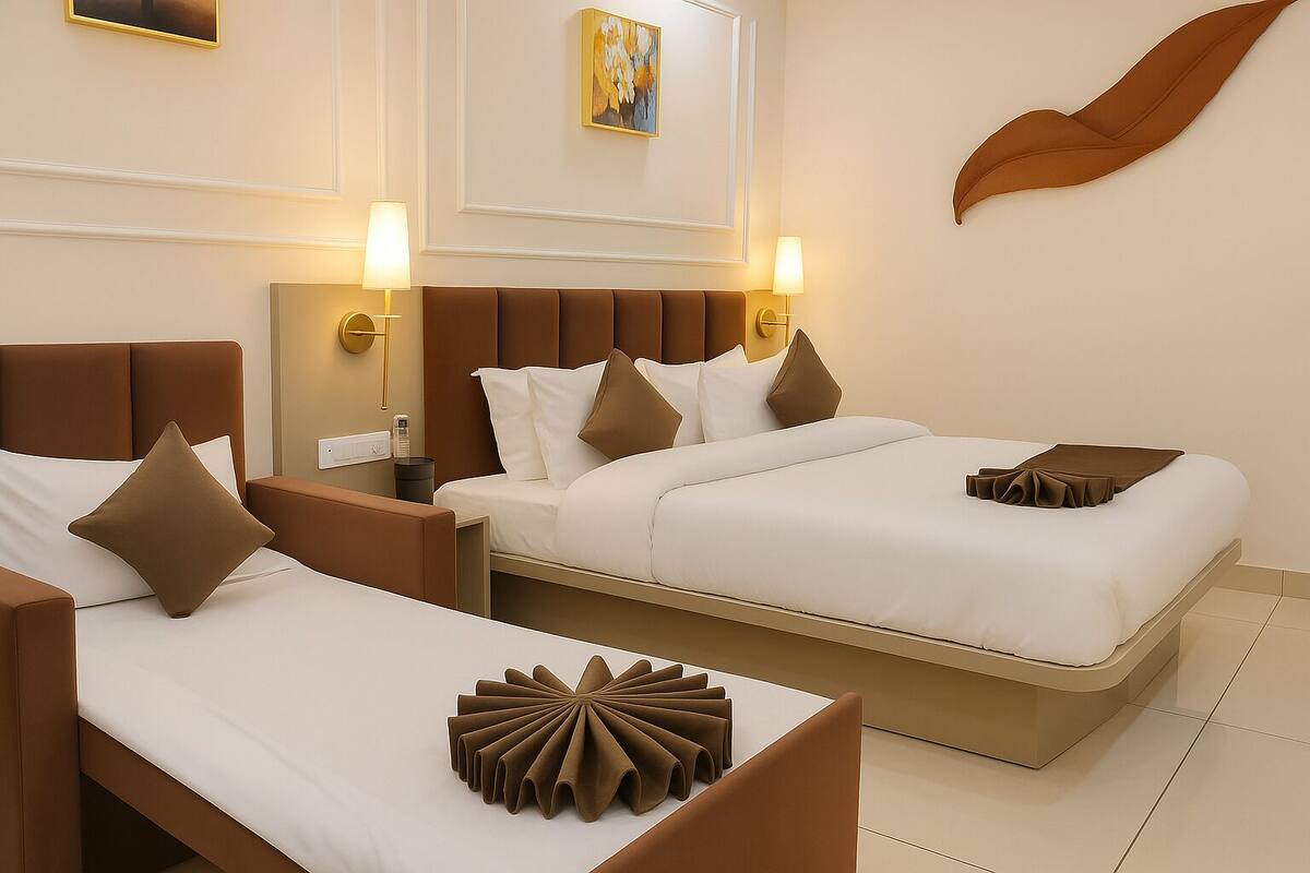 Premium bedding, laptop workspace, blackout curtains, soundproofing