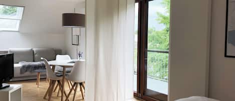 1 chambre, fer et planche Ă repasser, Wi-Fi, draps fournis